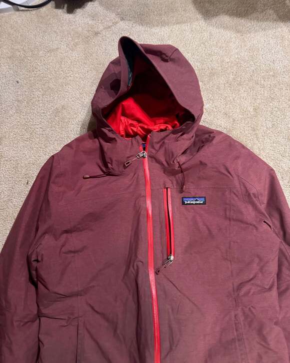 Patagonia Women's Insulated Powder Town Ski Jacket Maroon Medium - Picture 2 of 8
